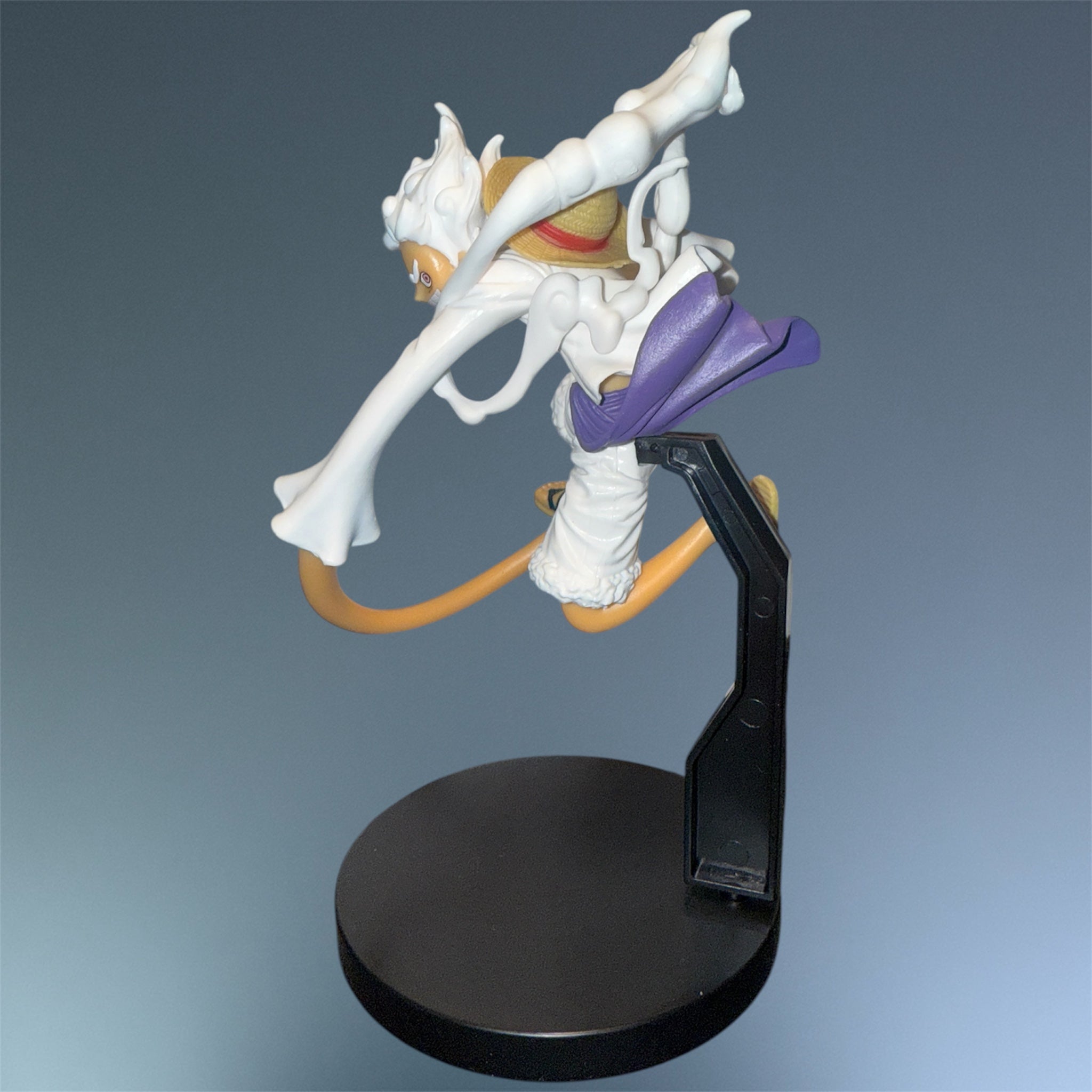 One Piece Monkey D. Ruffy Gear 5 Figur (mit Box)